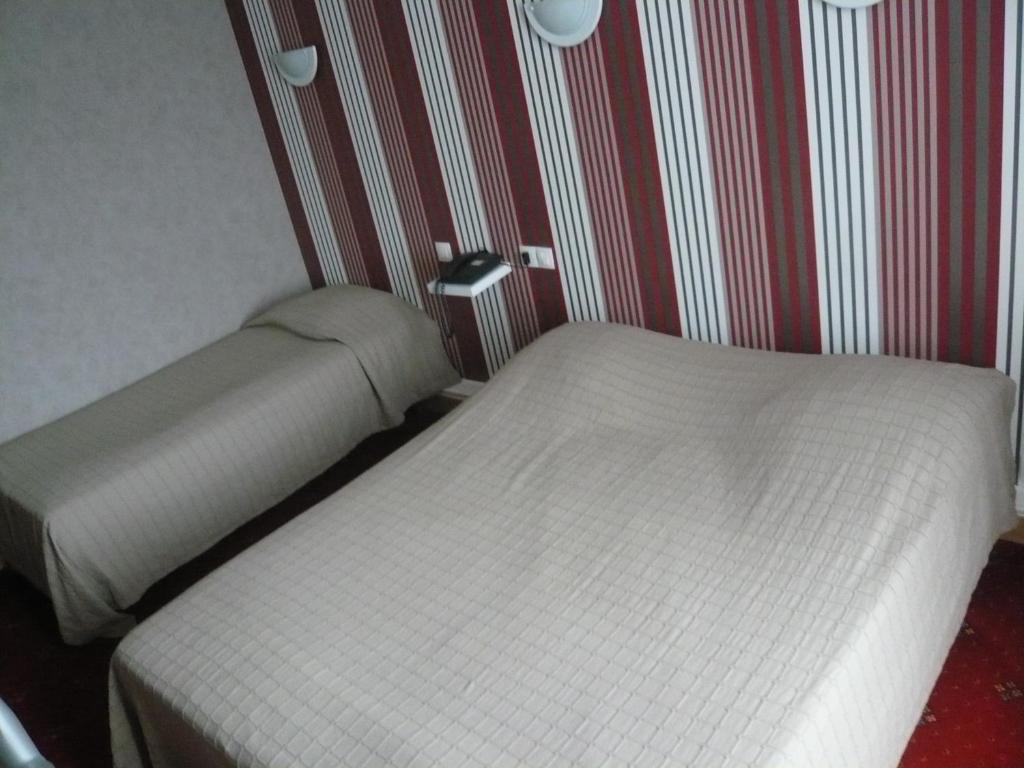 Hotel - Restaurant Saint Jacques Blois Rom bilde