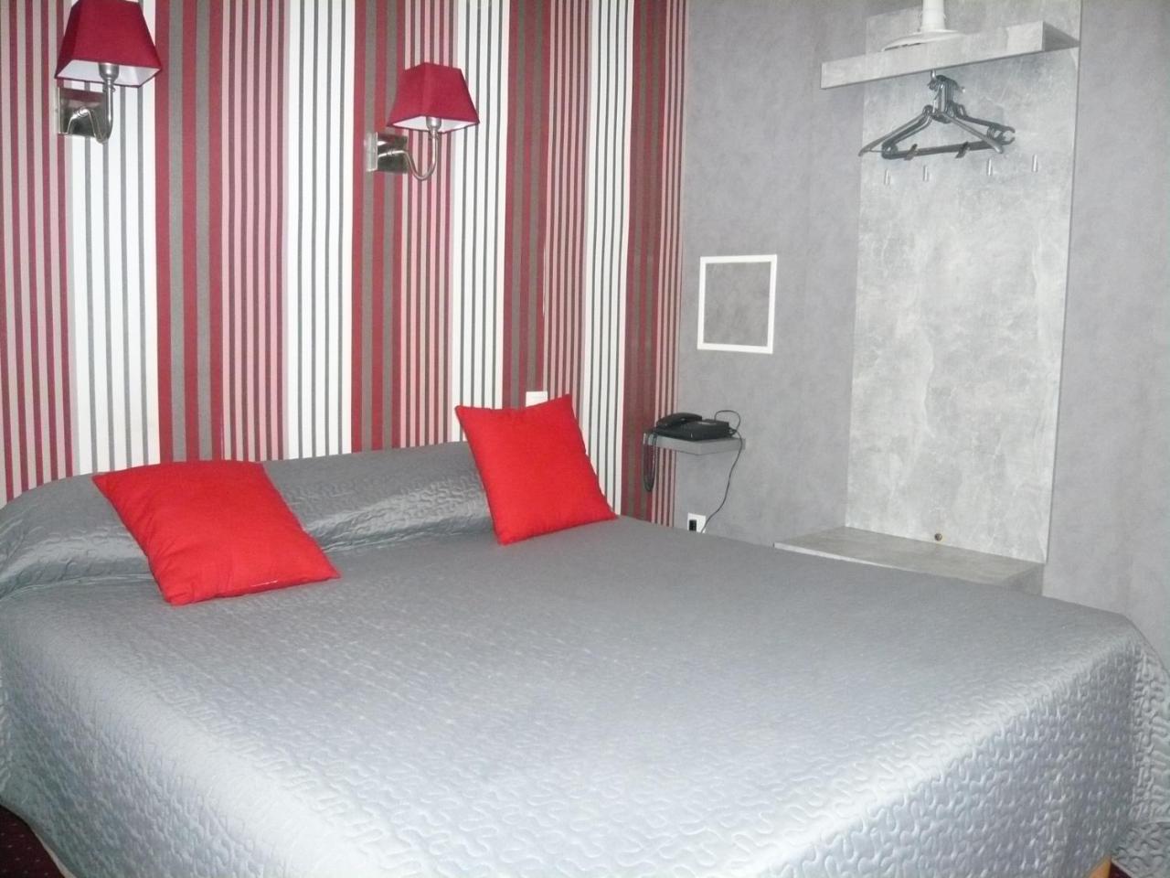 Hotel - Restaurant Saint Jacques Blois Eksteriør bilde