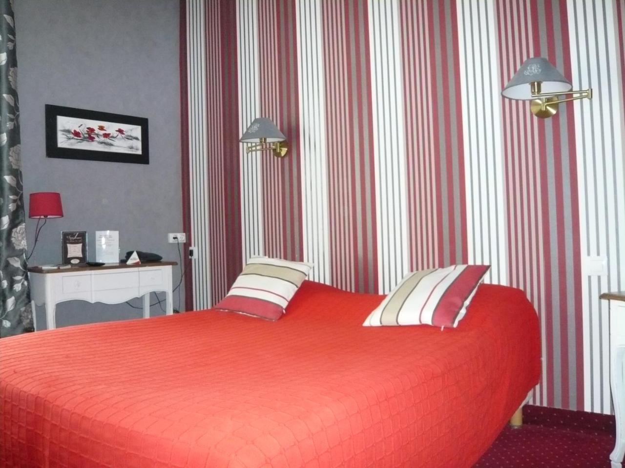 Hotel - Restaurant Saint Jacques Blois Eksteriør bilde