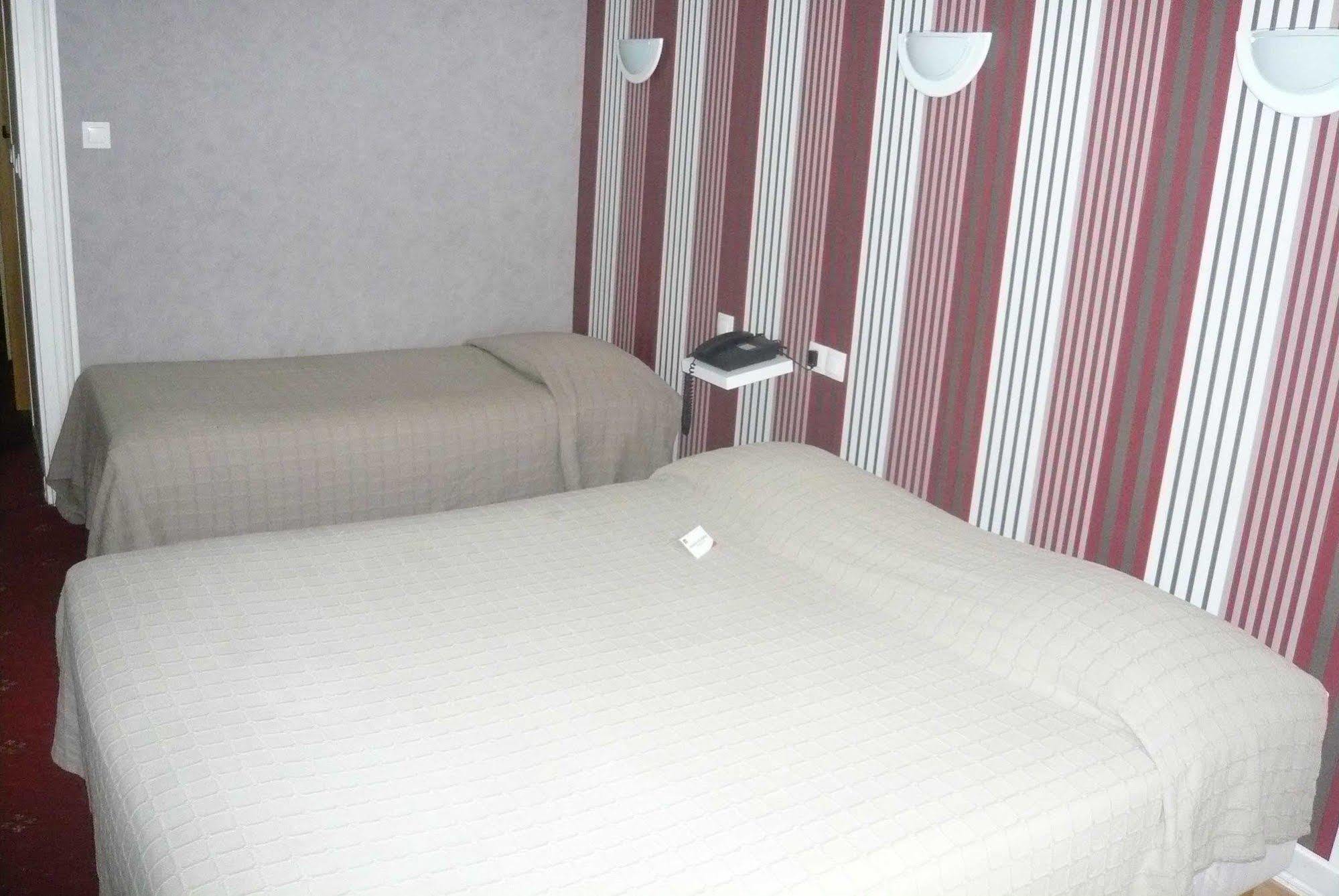 Hotel - Restaurant Saint Jacques Blois Eksteriør bilde